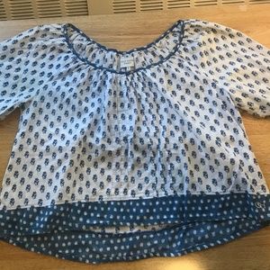 (3/$10) gilly hicks flowy top